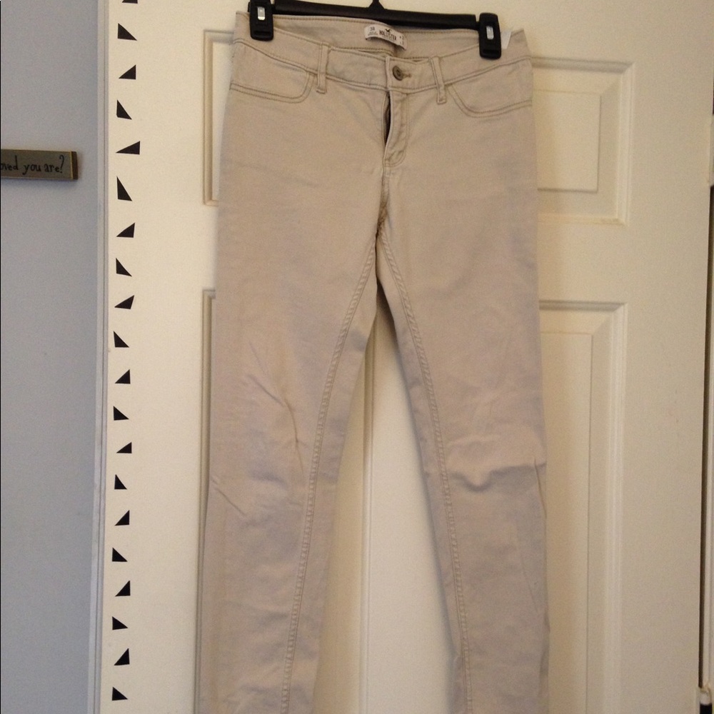 Hollister Khaki Jeggings